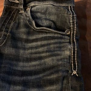 Buckle jeans men’s 28R Alec